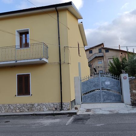 Casa Vacanze Il Giardino Villamassargia Exterior foto
